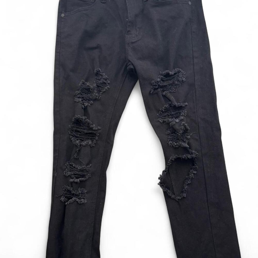 Black ripped skinny jeans indie